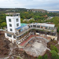 Barrandovské terasy – bývalý bazén